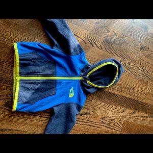 Baby boy light fleece north face 0-3 months